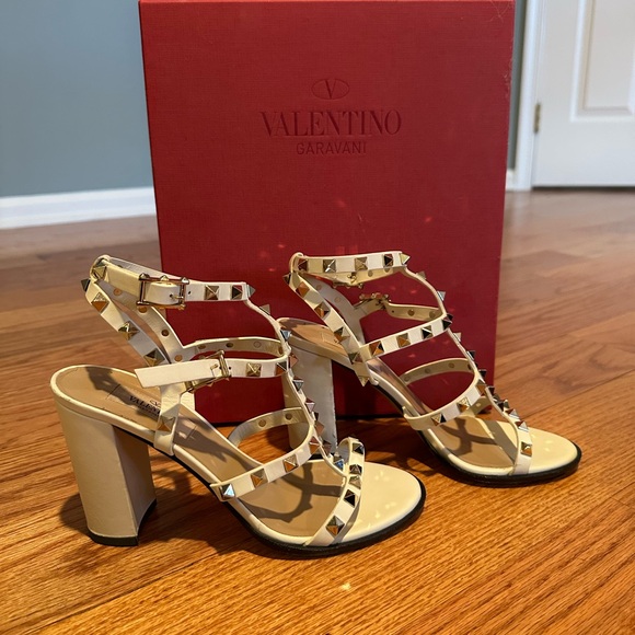 Valentino Rock Stud Block Sandal - Picture 2 of 7